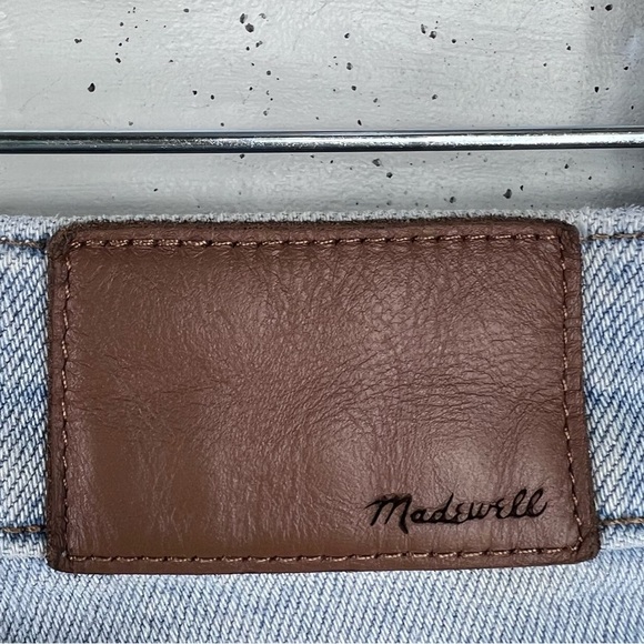 MADEWELL Light-wash Mid-Rise Classic Straight Leg Jeans | distressed - Picture 10 of 10